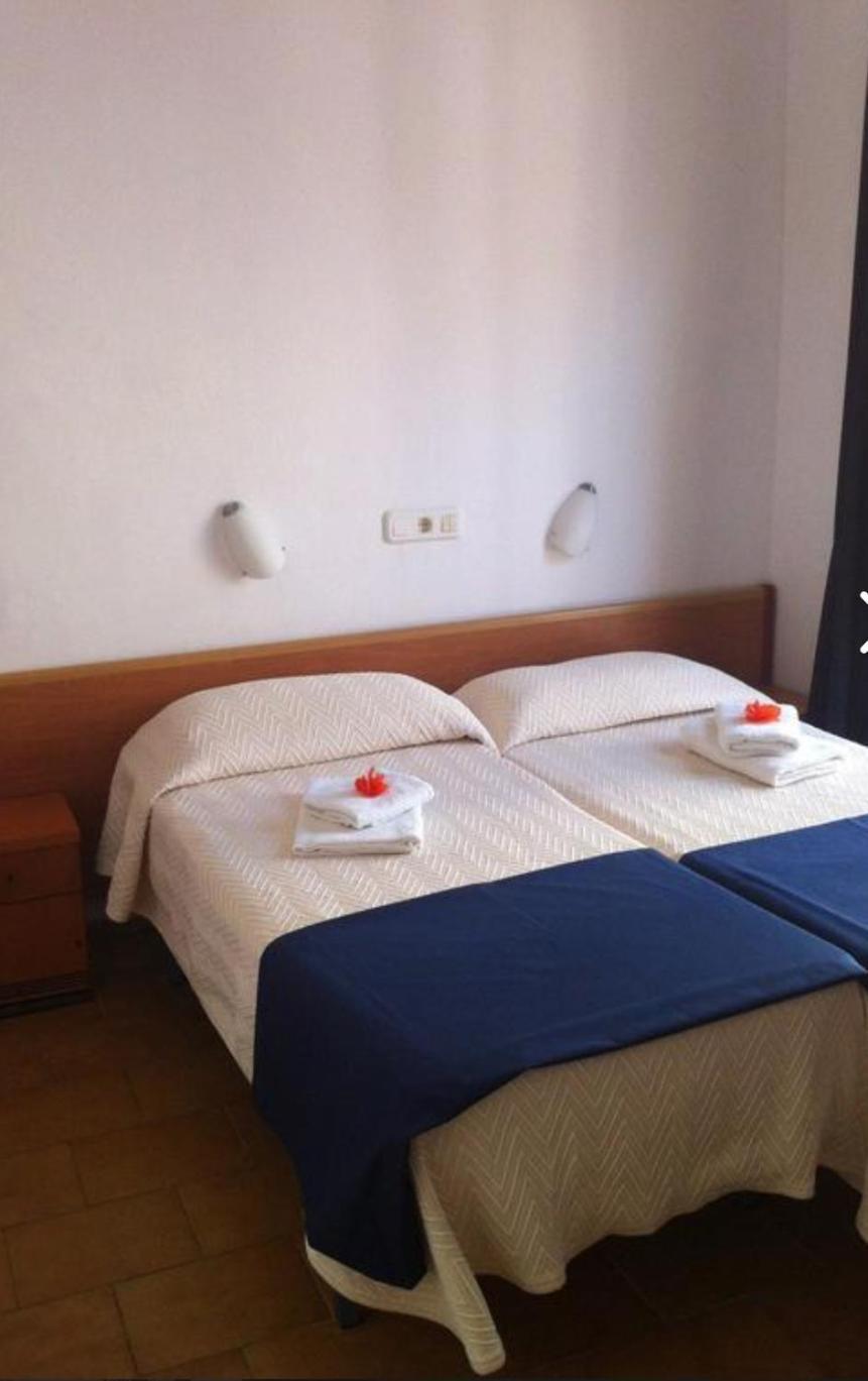 Sant Jordi Cami De Ronda Hostel Tossa de Mar Kültér fotó